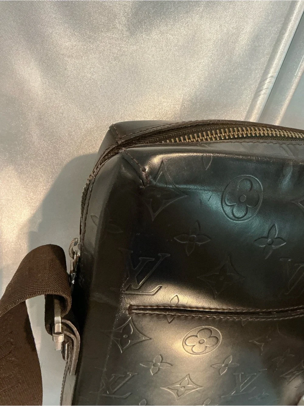 Louis Vuitton Glace Monogram Leather Messenger Bag Brown w COA Dustbag